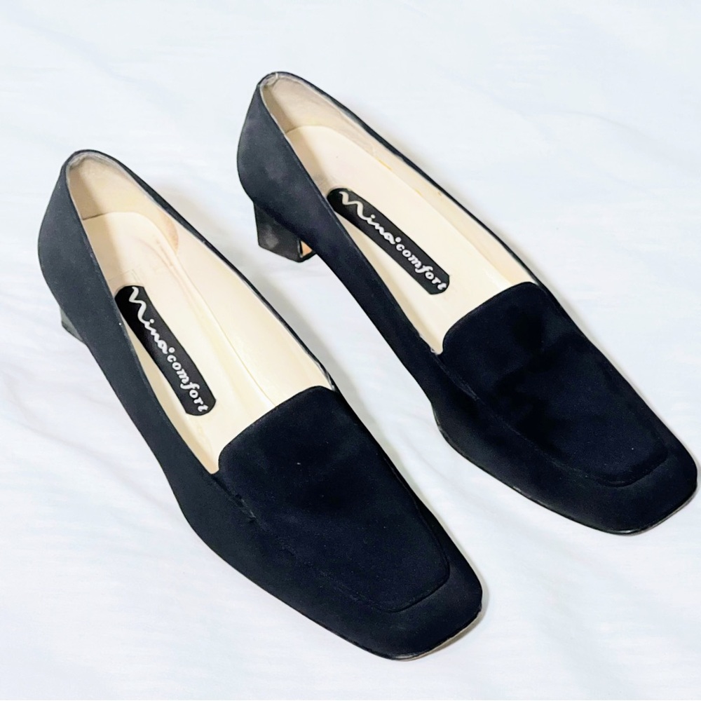 Women's Black Suede Low Dress Heels